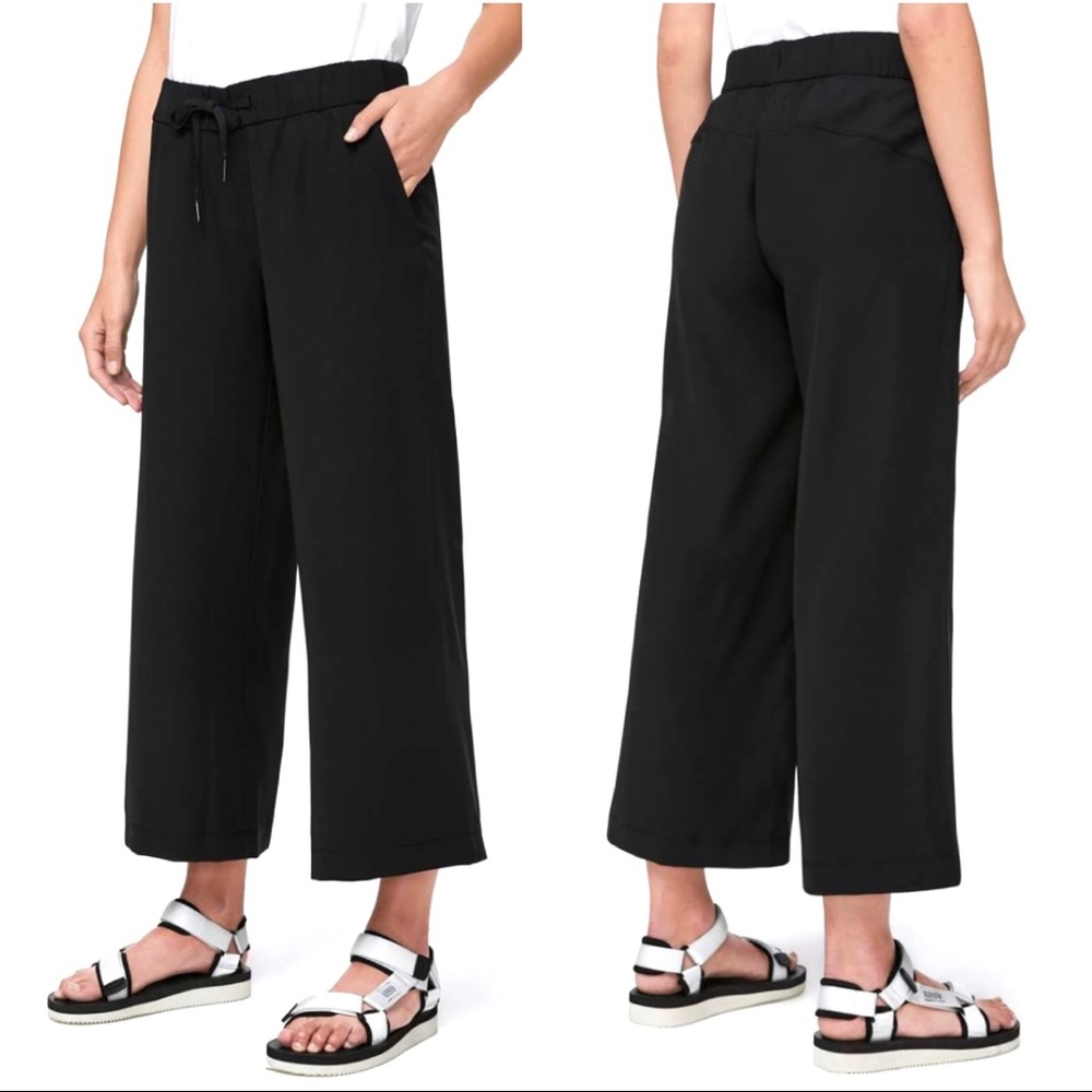 Lululemon On the Fly Wide-Leg 7/8 Pant Women’s Size 8 Pull On Lightweight Pocket